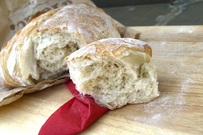 A table! normandiai fehér kenyér  