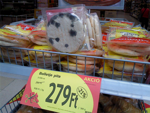 penészes pita a szfehérvári Tescoban  