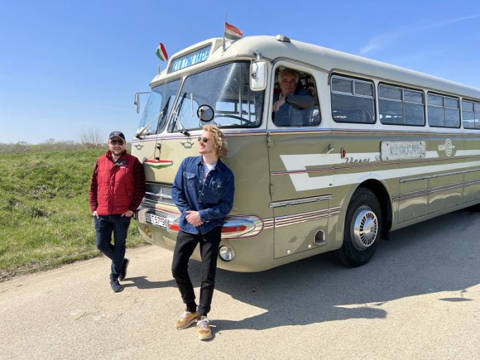 GEHILIOS GARAGE távolsági Ikarus 55 autóbusz