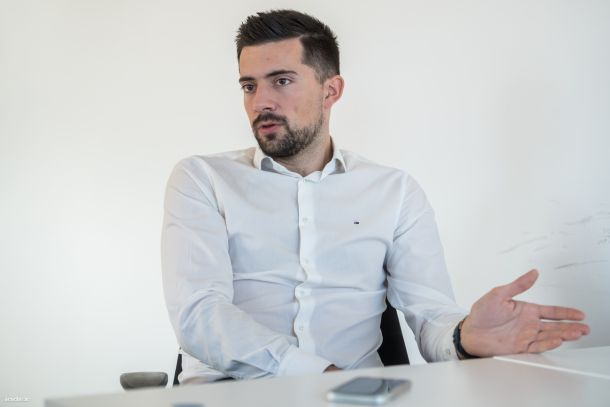 Csereklyei Bálint iLogistic