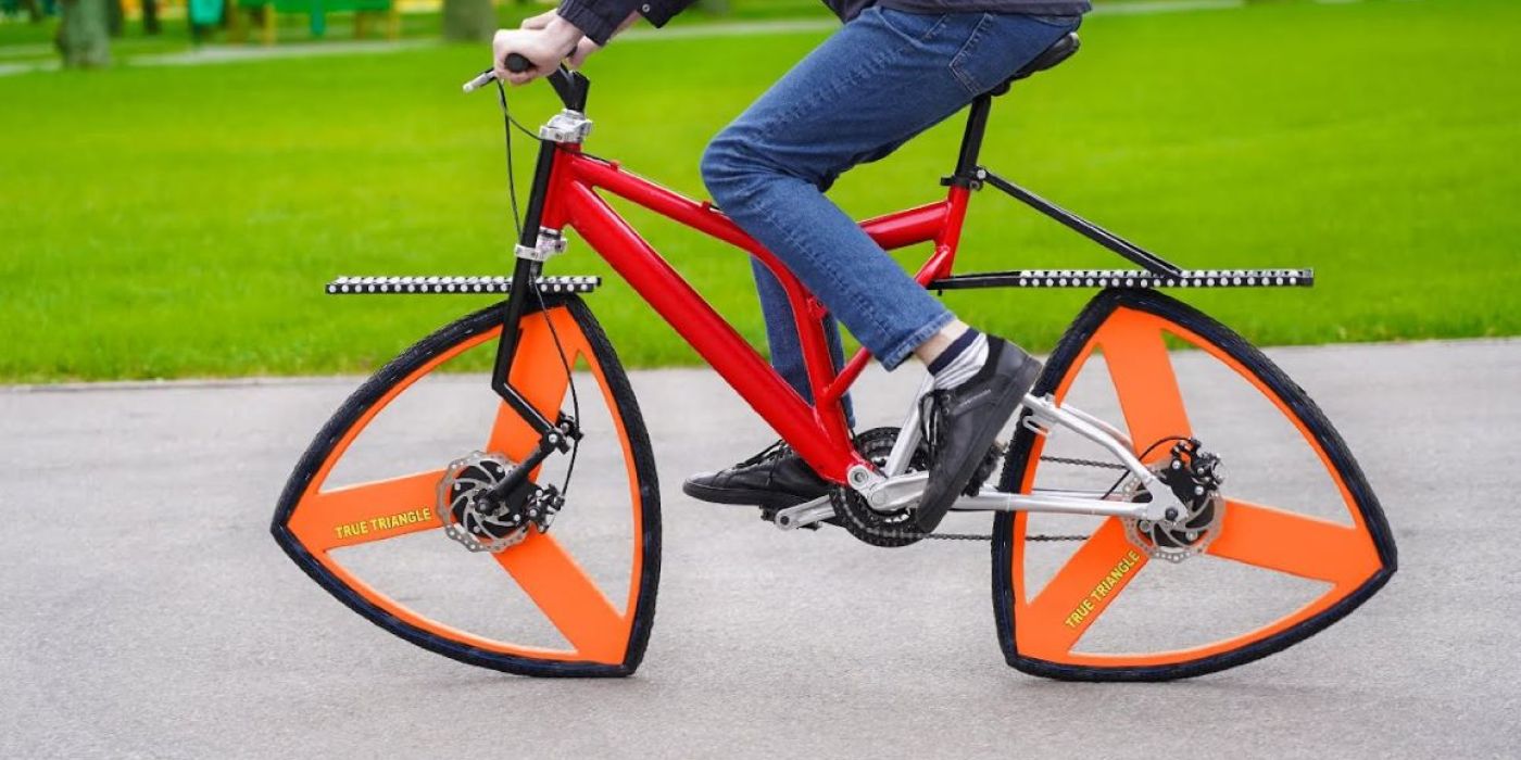 The Q háromszög alakú kerék bicikli