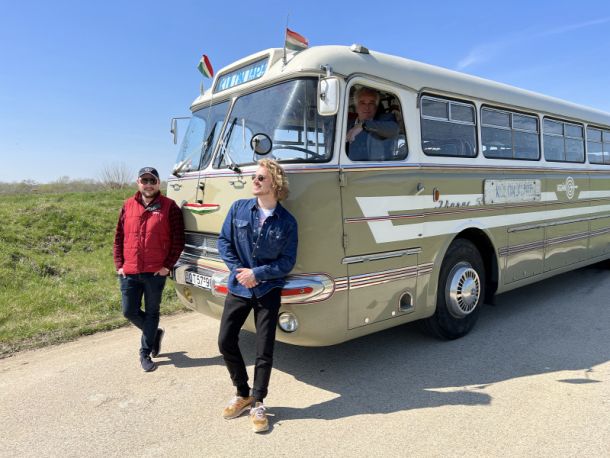 GEHILIOS GARAGE távolsági Ikarus 55 autóbusz