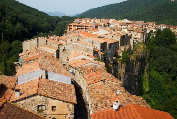 Castelifollit de La Roca