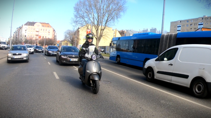 Elektrobiker elektromos robogó tesztvezetés