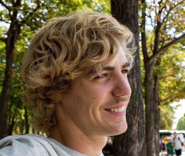 Gijs Schalkx metán benzin motorozás